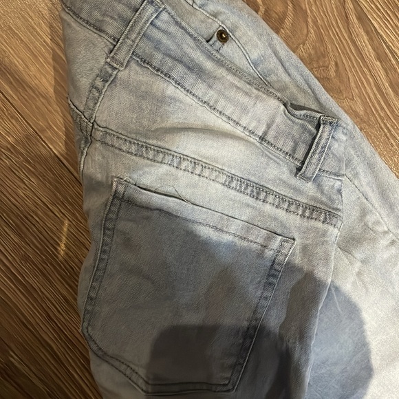 Amazon jeans - Picture 3 of 3